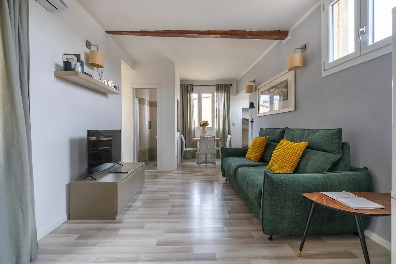 House On The Roof - Florence Dolce Vita Italien