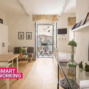 https://come-a-casa-palermo.palermohotels.org
